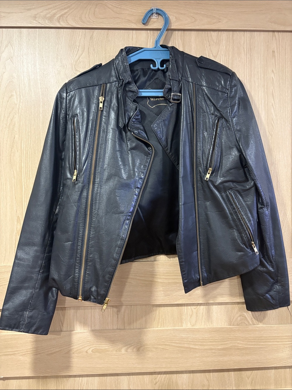 Vintage Women’s Leather Jacket